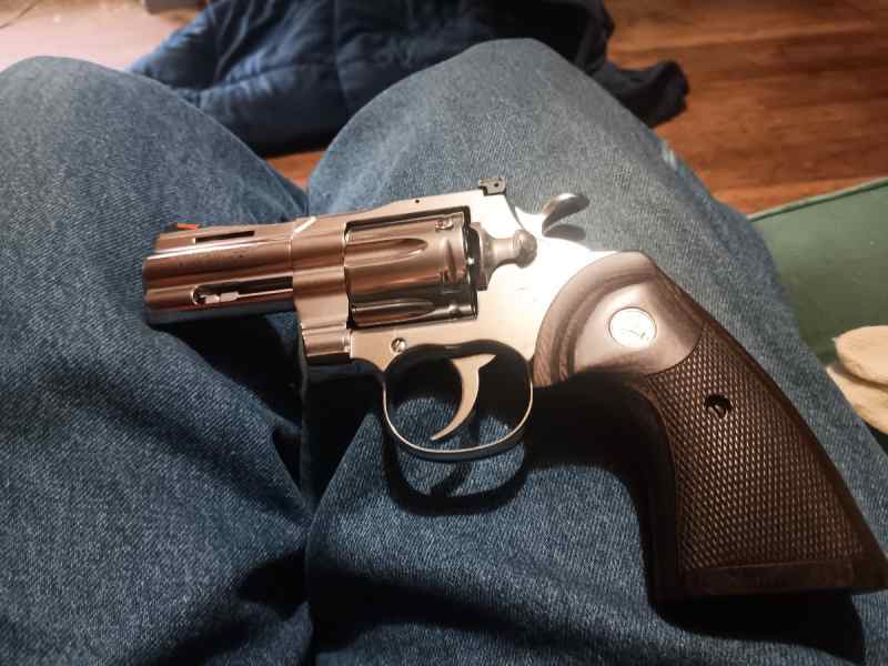 FSOT LNIB  COLT PYTHON 