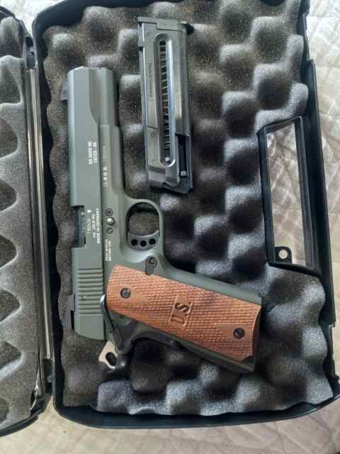 Sig Sauer 1911, 22lr