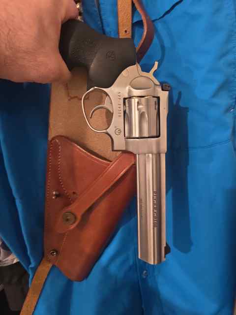 GP 100 Ruger .357 6&quot; hogue grip