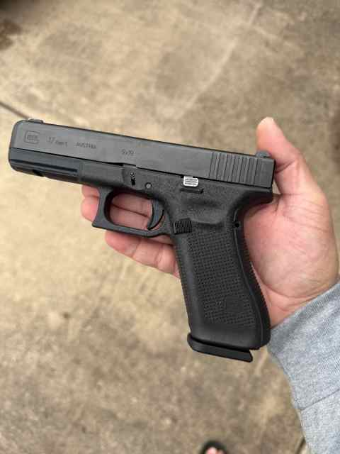 GLOCK 17 GEN 5 9MM 