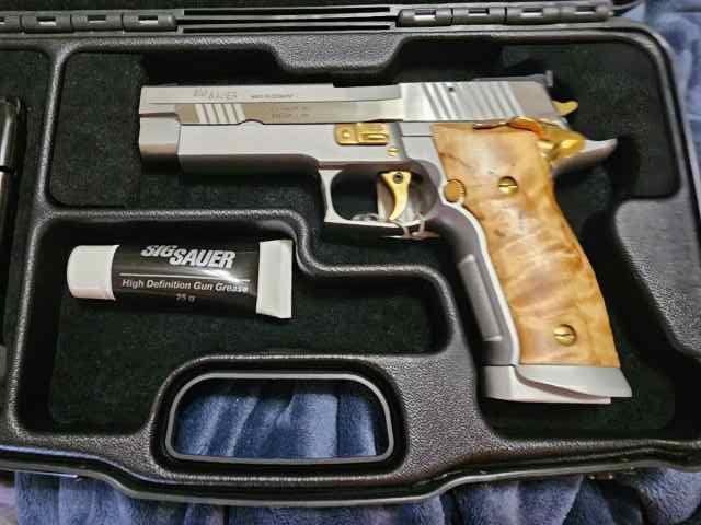 SIG SAUER MASTERSHOP P226S X5 SCANDIC 9MM Never fi