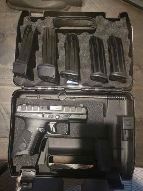 LNIB Beretta APX