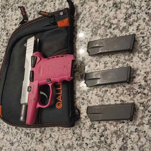 SCCY 9mm cp-1 Pink