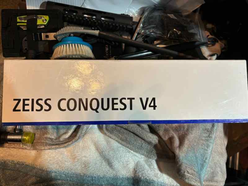 ZEISS Scope Conquest V4 4-16x50 ZMOA-1 #93 Externa