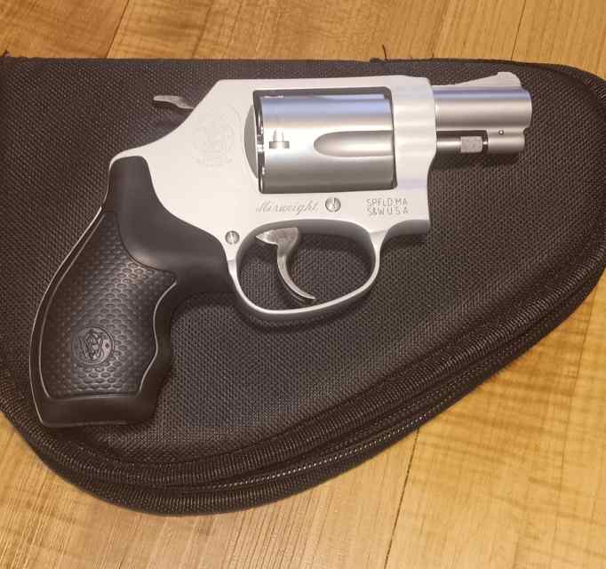 Smith &amp; Wesson .38+P Airweight 637