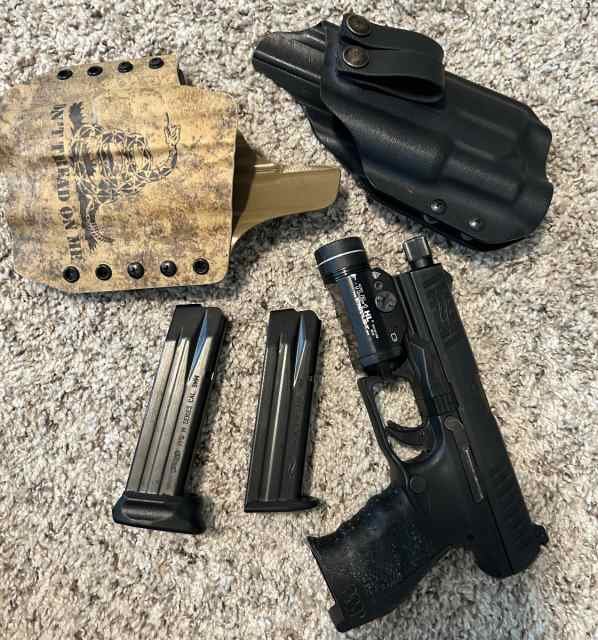 Walther PPQ 9mm with Holsters and WML