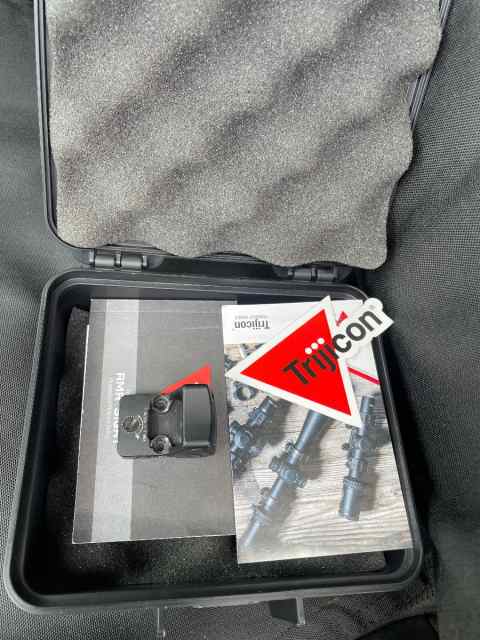 Trijicon RMR rm06 3.25