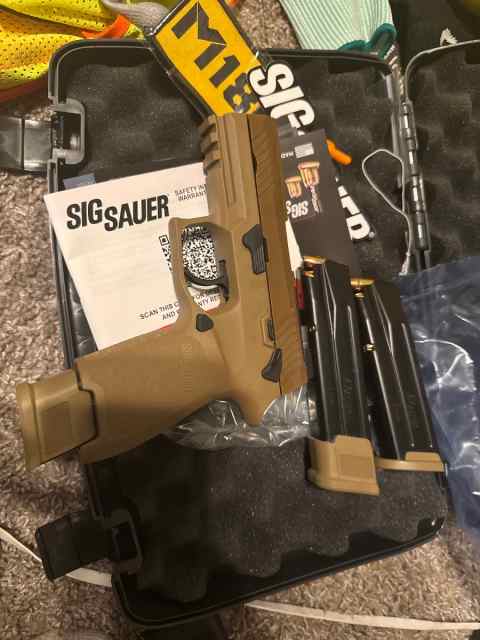 Sig Sauer M18 Military (NEW)