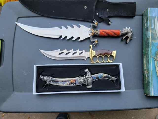 Display Knives