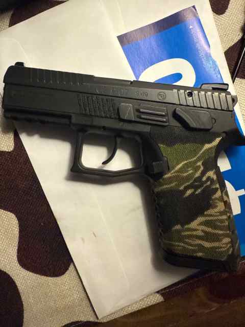 CZ P07