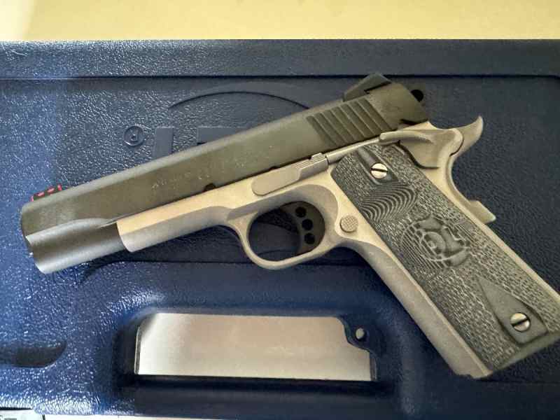 Colt 1911 Government Model Competition Series .45 