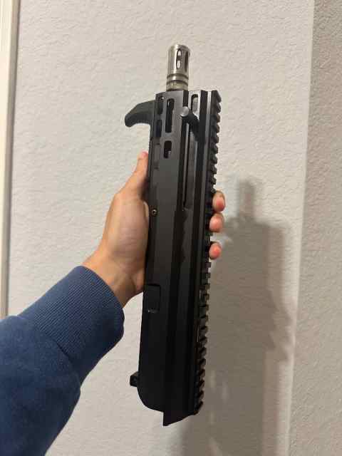 WTS BRN9 UPPER