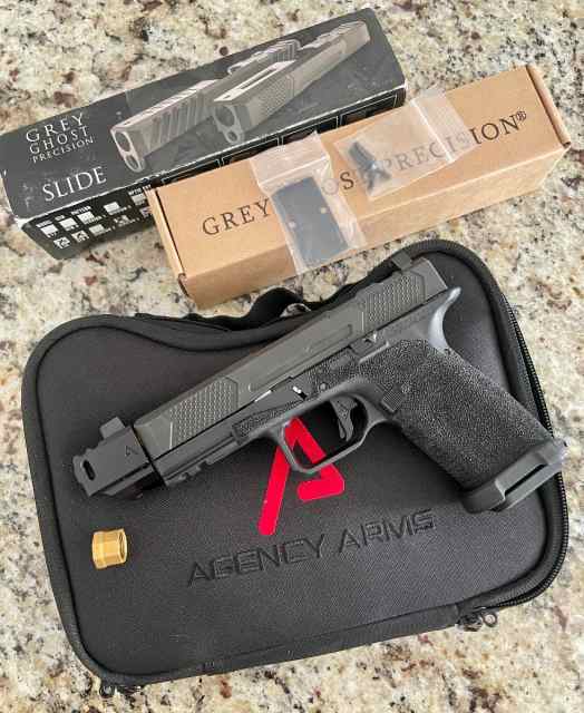 FS/FT: Custom Glock 19 by Agency Arms, Timberwolf