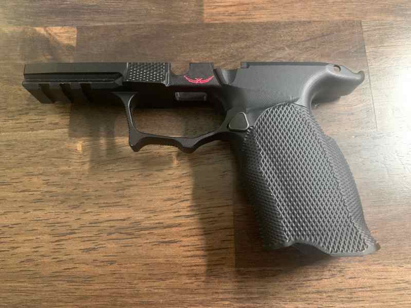 Icarus Precision A.C.E. P365 XL EVO Grip Module