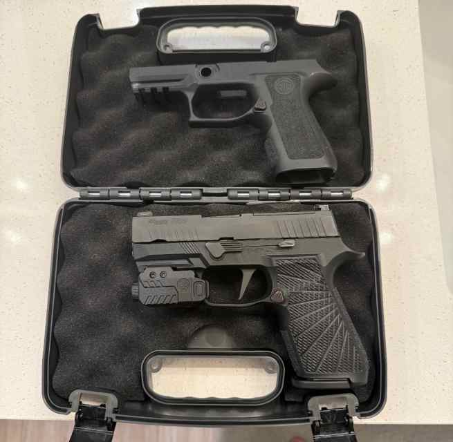 WTS/WTT Sig P320 XCompact w/ Wilson Combat Grip