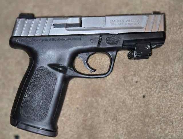 Smith &amp; Wesson SD40 VE