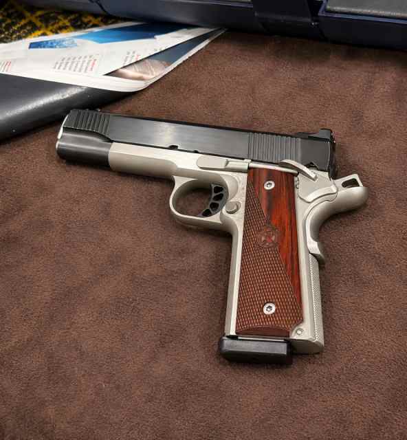 Springfield Armory Ronin Protector Two-Tone 1911