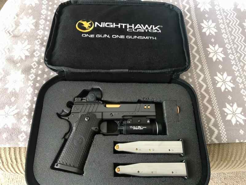 Nighthawk Custom BDS9  Commander