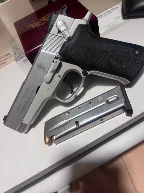 Smith and wesson Model 410s .40 cal TRADE