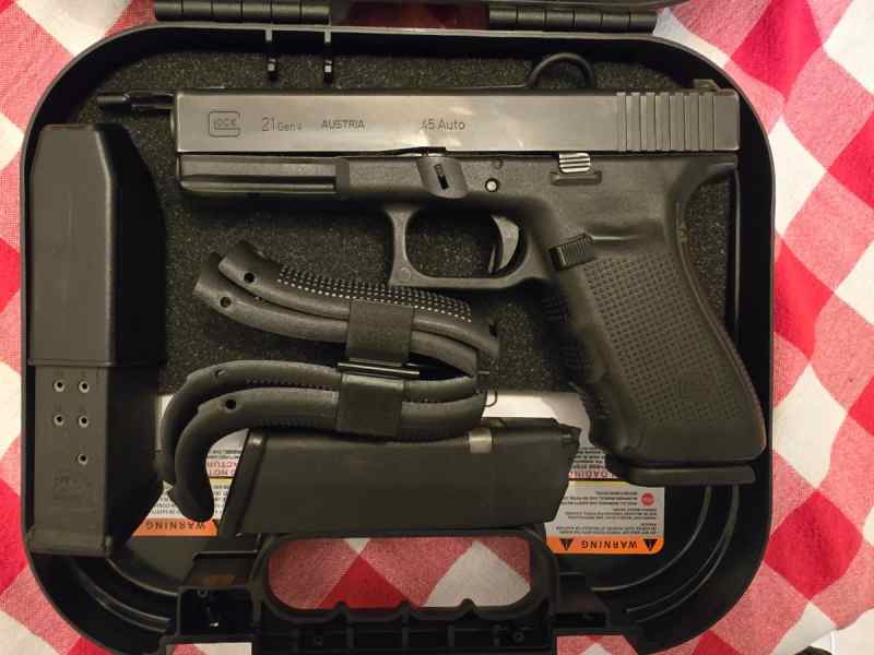 WTT/WTS Glock 21, Gen 4, 45 ACP