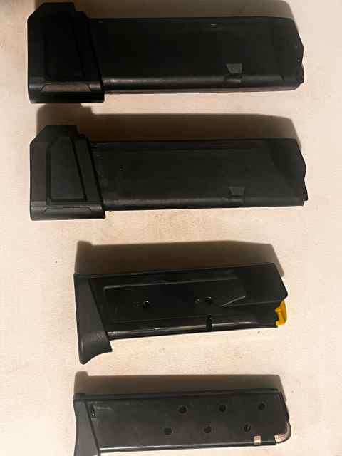 Pistol Magazines 