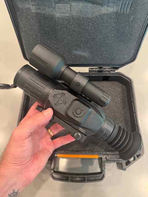 Sightmark Wraith HD