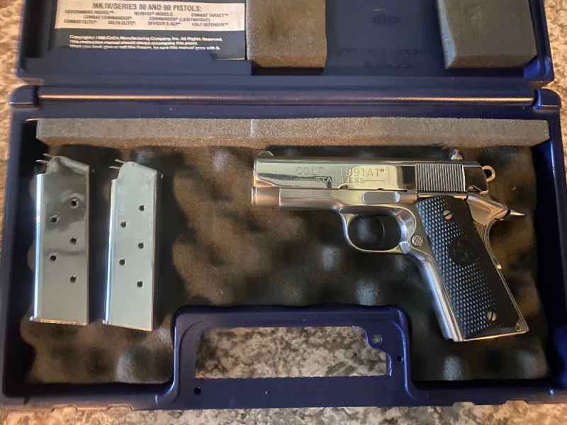 Stainless Chrome Colt .45 1911