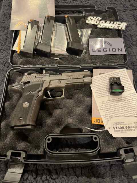 Sig Sauer P226 Legion SAO with Extras