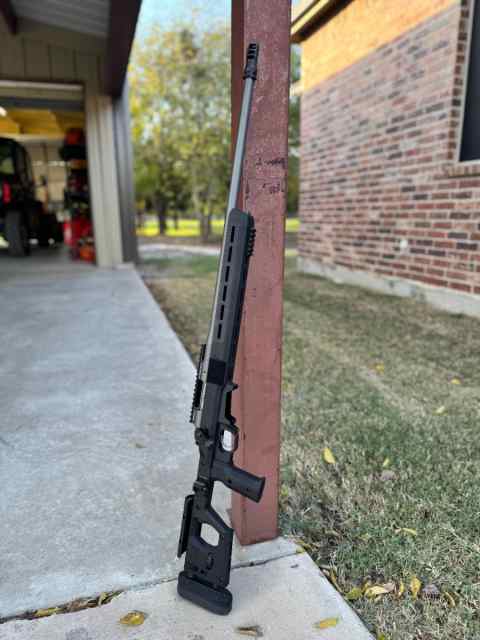 HMR_LeaningRightside.jpeg