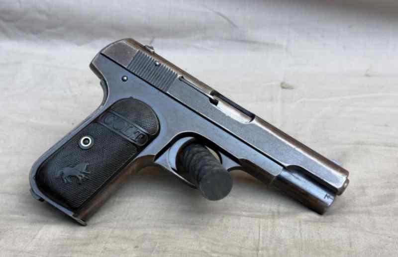 1915 Colt Model 1903 Pocket Hammerless 