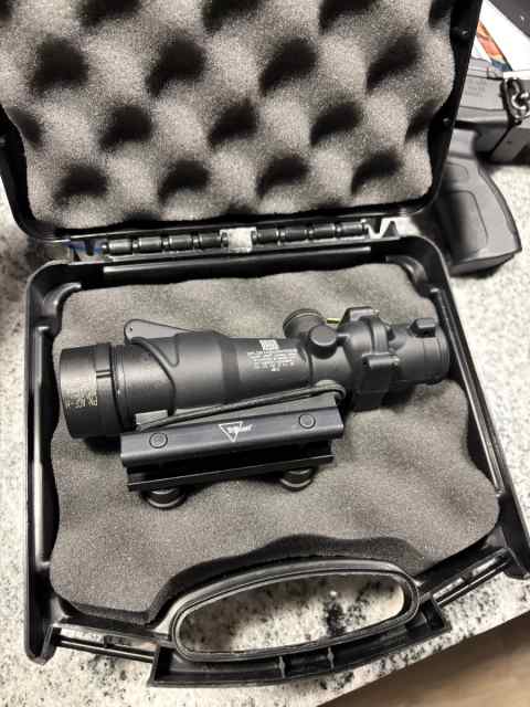 ACOG RCO 4x