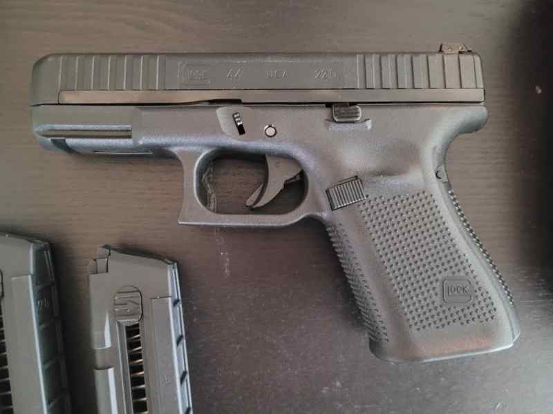 Glock 44 22LR 