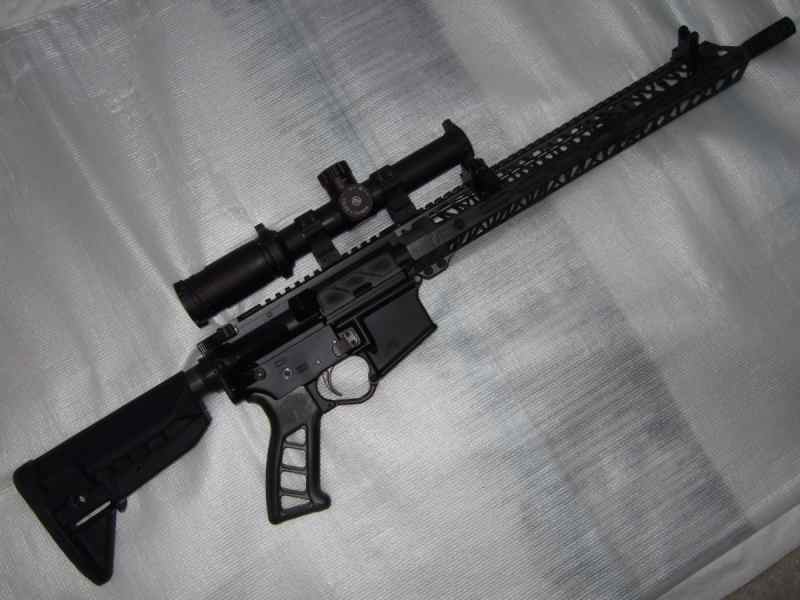 Aero Precision AR15 - Timber Creek Kit - lnib