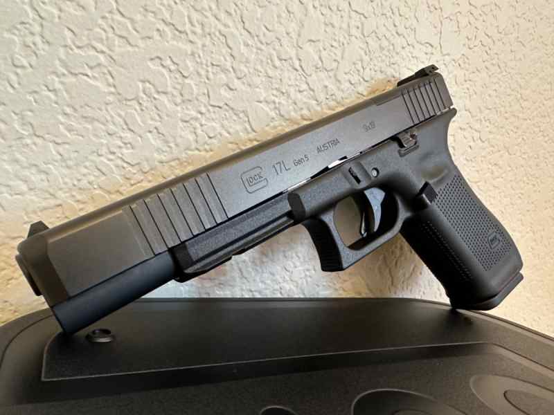 Glock 17L MOS Gen 5 - 9mm - NIB