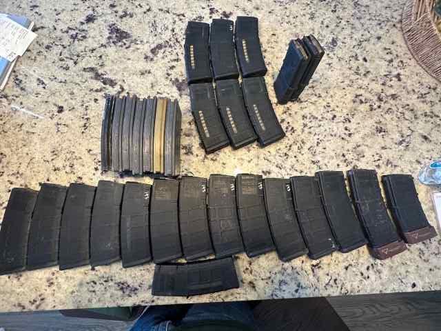 30 AR-15 rifle magazines 