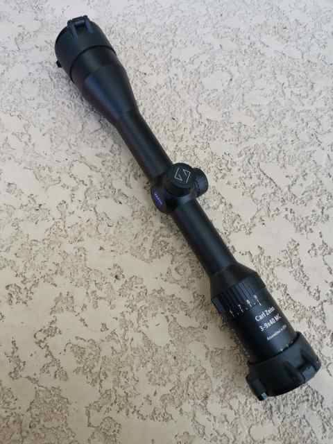 Zeiss MC Conquest 3-9x40mm Rifle Scope w covers