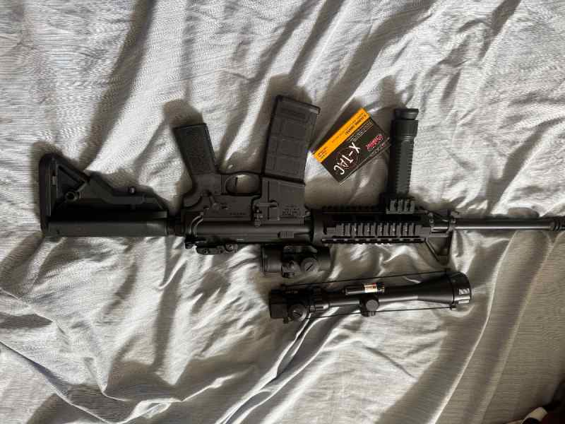 Smith and Wesson MP-15