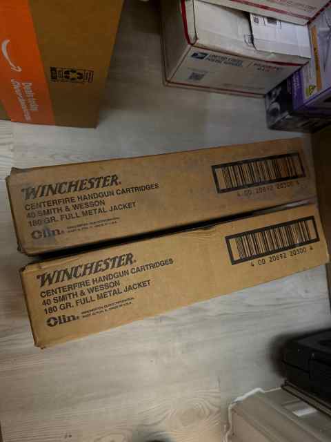 Winchester 40 S&amp;W 180gr FMJ (2) 500rd cases 