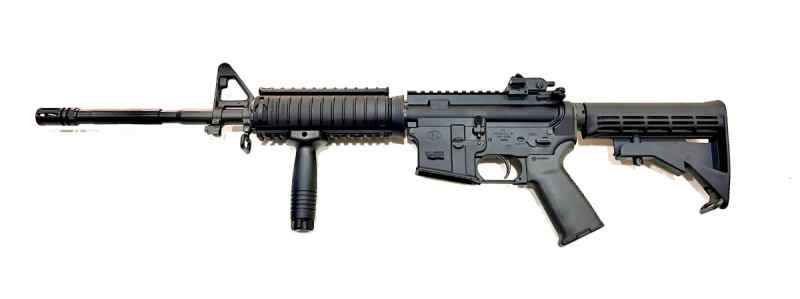 FN/COLT/KNIGHTS ARMAMENT M4 5.56 NEW RIFLE