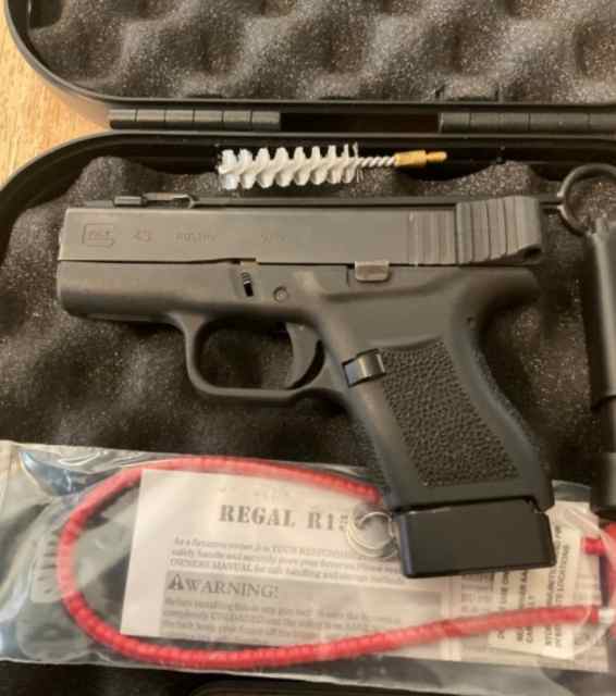 Glock 43 9mm Custom Pistol with 6 Mags.