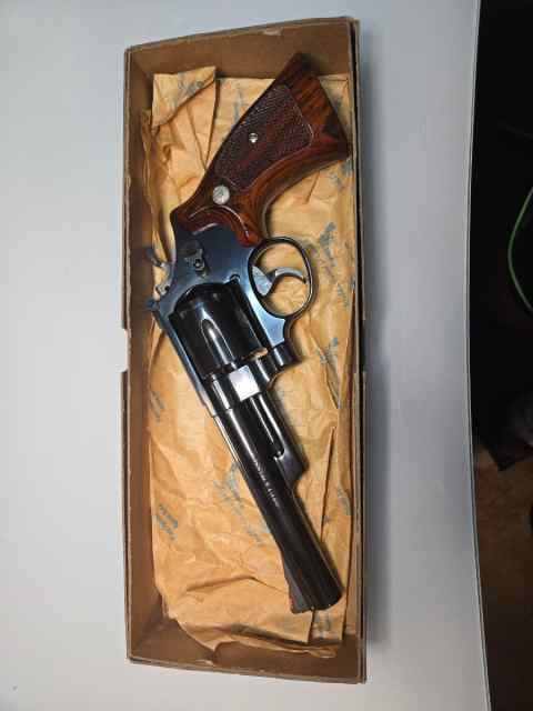 SEVERAL SMITH &amp;WESSONS FOR SALE