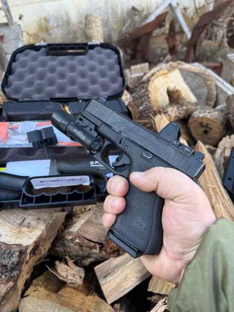 Glock 19 Gen 5 RMR X300