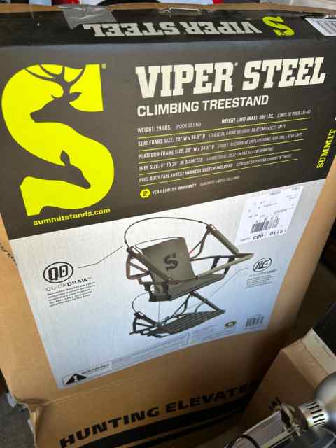 Summit Viper Steel Climbing Treestand NIB - $170 (