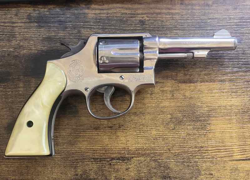 smith and wesson 38 special revolver 