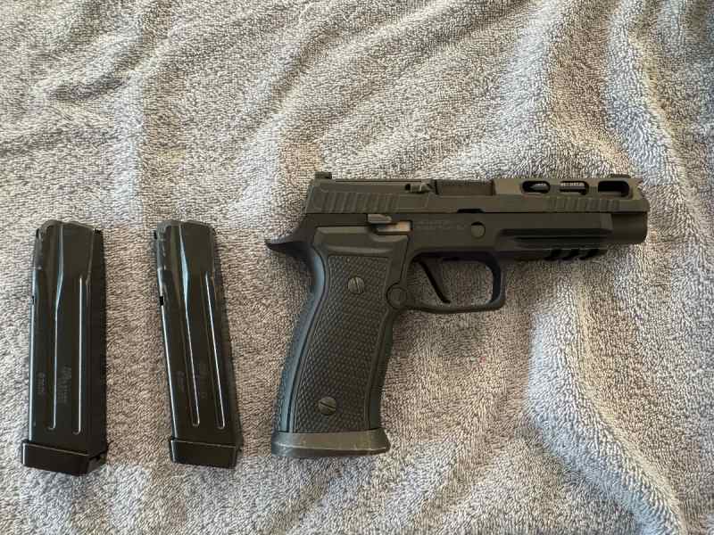 Sig Sauer P320 AXG Pro