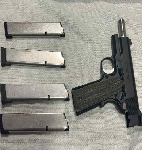 Springfield Vickers Master Class 1911 .45 cal