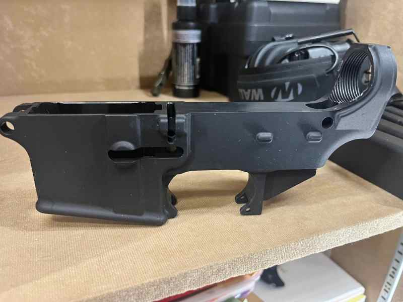 Anodized %80 lower receiver 