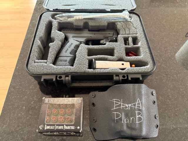 Springfield XD 45 Carry Package