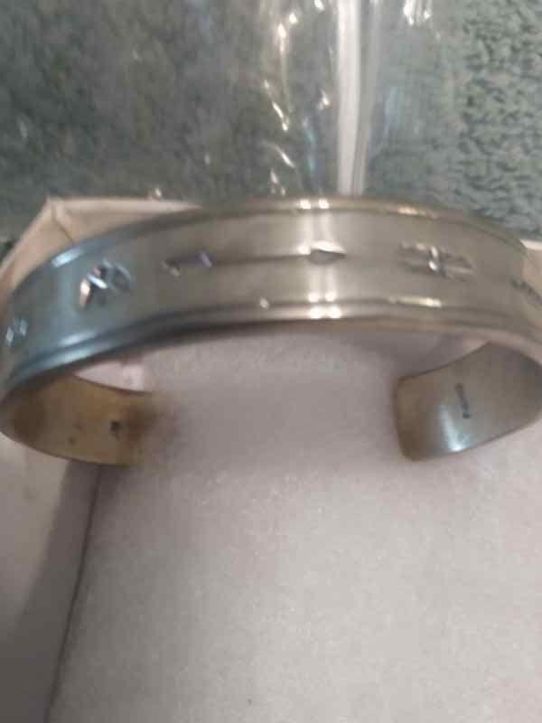 Sterling Silver Indian bracelet with ornament 