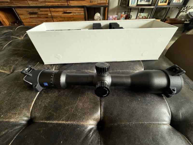 Zeiss Conquest V6 3-18x50 Scope – Perfect